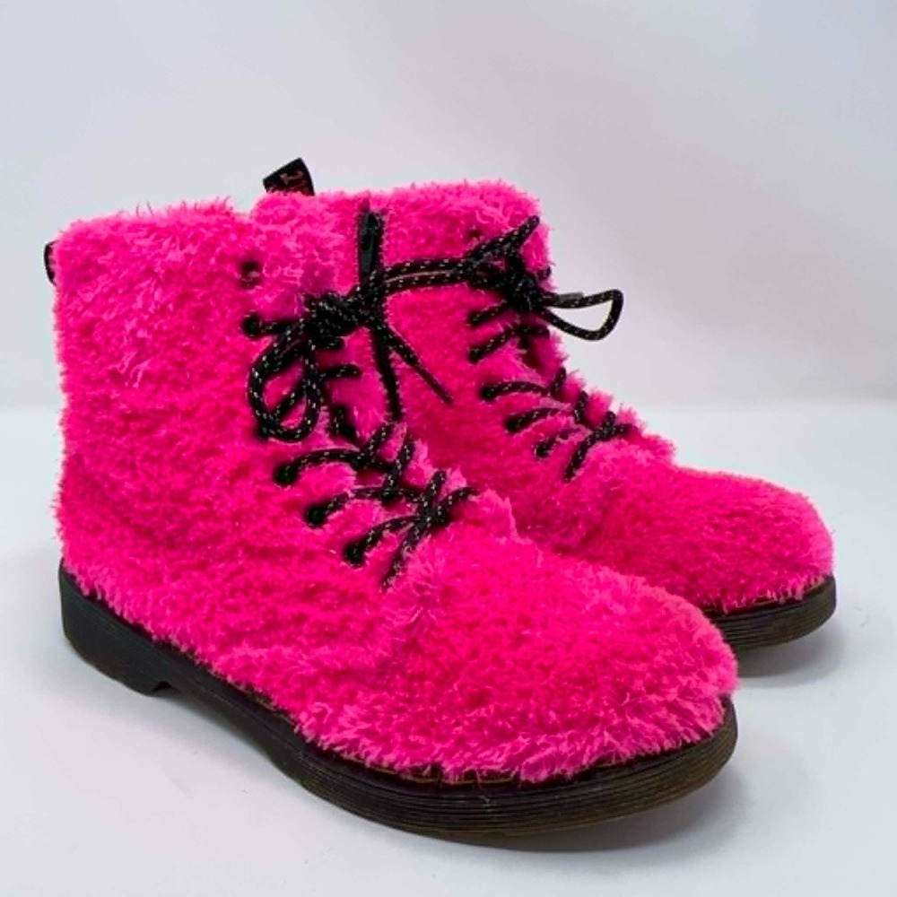 Dr. Martens 1460 Pascal Hot Pink Faux Fur Boots Big Kids US 3 UK‎ 3 EU 36 Glam